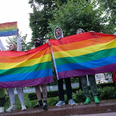 Aktivisten der LGBT-Bewegung demonstrieren in Moskau für ihre Rechte.