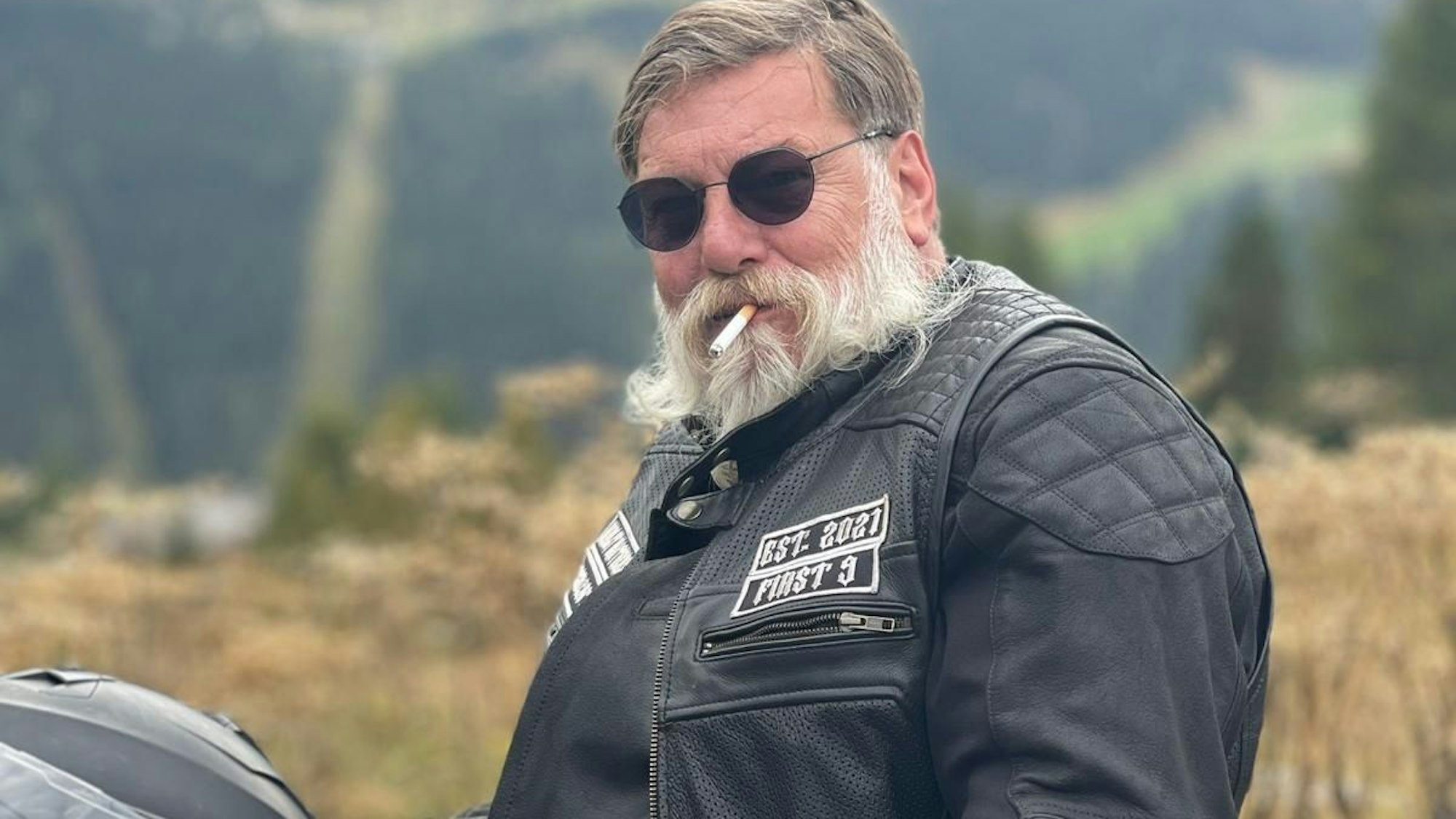 Peter Mauß, Harley-Fan und Trainer des VfR Sinnersdorf in der Kölner Kreisliga A