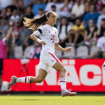GOOGLE PIXEL Frauen Bundesliga: 1. FC Koeln - RB Leipzig 17.09.2023 Natalia Padilla-Bidas 1. FC Koeln, 22 GOOGLE PIXEL Frauen Bundesliga, 1. FC Koeln - RB Leipzig, Koeln, Franz-Kremer-Stadion am 17.09.2023 DFB REGULATIONS PROHIBIT ANY USE OF PHOTOGRAPHS AS IMAGE SEQUENCES AND/OR QUASI-VIDEO. *** GOOGLE PIXEL Womens Bundesliga 1 FC Koeln RB Leipzig 17 09 2023 Natalia Padilla Bidas 1 FC Koeln, 22 GOOGLE PIXEL Womens Bundesliga, 1 FC Koeln RB Leipzig, Koeln, Franz Kremer Stadium on 17 09 2023 DFB REGULATIONS PROHIBIT ANY USE OF PHOTOGRAPHS AS IMAGE SEQUENCES AND OR QUASI VIDEO Copyright: xBEAUTIFULxSPORTS/Wunderlx