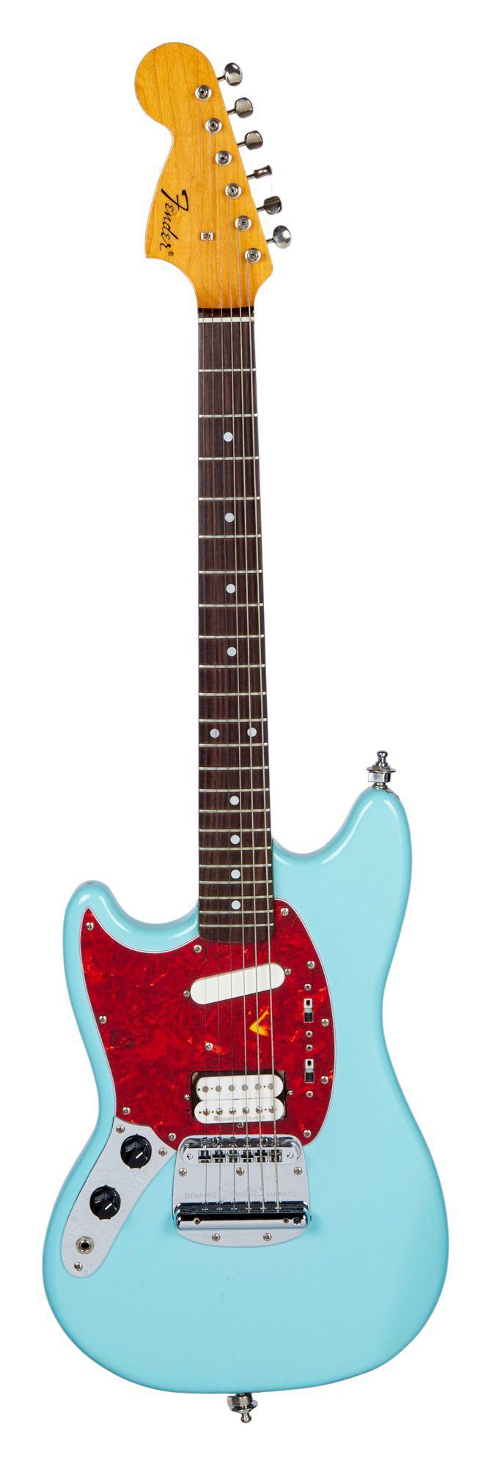 HANDOUT - 18.11.2023, ---: Die von Julien·s Auctions zur Verfügung gestellte undatierte Aufnahme zeigt die blaue E-Gitarre «Skystang I» Fender Mustang des früheren Nirvana-Frontmanns Kurt Cobain (1967-1994). Eine Gitarre des früheren Nirvana-Frontmanns Kurt Cobain (1967-1994) ist bei einer Auktion in den USA teuer versteigert worden. Die ikonische, blaue E-Gitarre «Skystang I» Fender Mustang, auf der Cobain während seiner letzten Tour 1993 bis 1994 spielte, erzielte am Freitag mehr als 1,58 Millionen Dollar. Die Versteigerung war Teil der dreitägigen «Played, Worn and Torn: Rock N' Roll Iconic Guitars and Memorabilia»-Auktion, Foto: Julien·s Auctions/dpa - ACHTUNG: Nur zur redaktionellen Verwendung im Zusammenhang mit der aktuellen Berichterstattung und nur mit vollständiger Nennung des vorstehenden Credits +++ dpa-Bildfunk +++