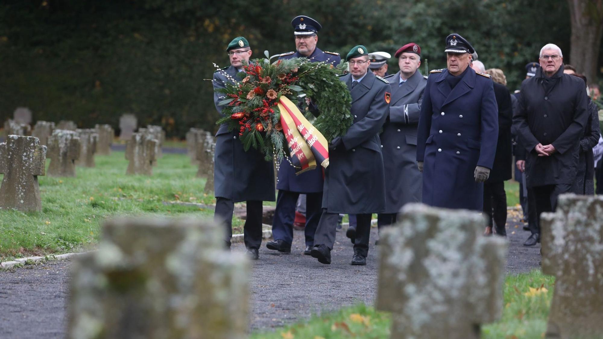 Volkstrauertag Kreisverband Soldatenfriedhof Ittenbach