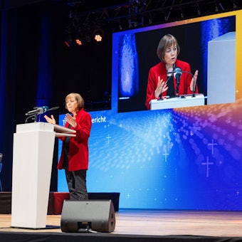 Annette Kurschus, Ratsvorsitzende der Evangelischen Kirche in Deutschland (EKD), spricht auf der EKD-Synode in Ulm.
