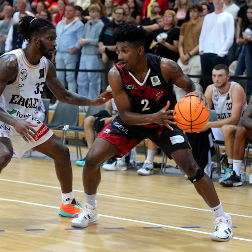 03.10.2023,-Basketball-Bayer Leverkusen-Itzehoe
rechts: Trey Mcbride (Bayer)
Foto: Uli Herhaus