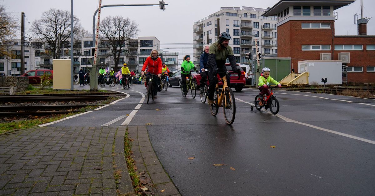 Von Frechen Nach Koln