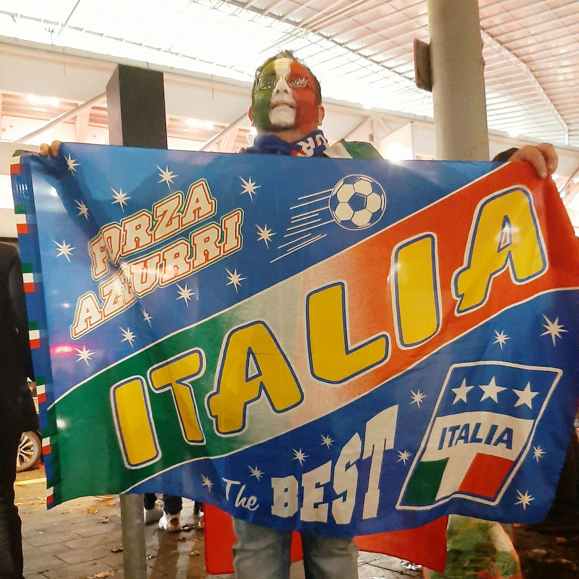 Qualilfikationsspiel zur Fußball-Europameisterschaft 2024 Ukraine gegen Italien in der Bay-Arena Leverkusen. (EM, UEFA). Auf dem Bild: Der Italiener Pietro aus Leverkusen-Schlebusch.