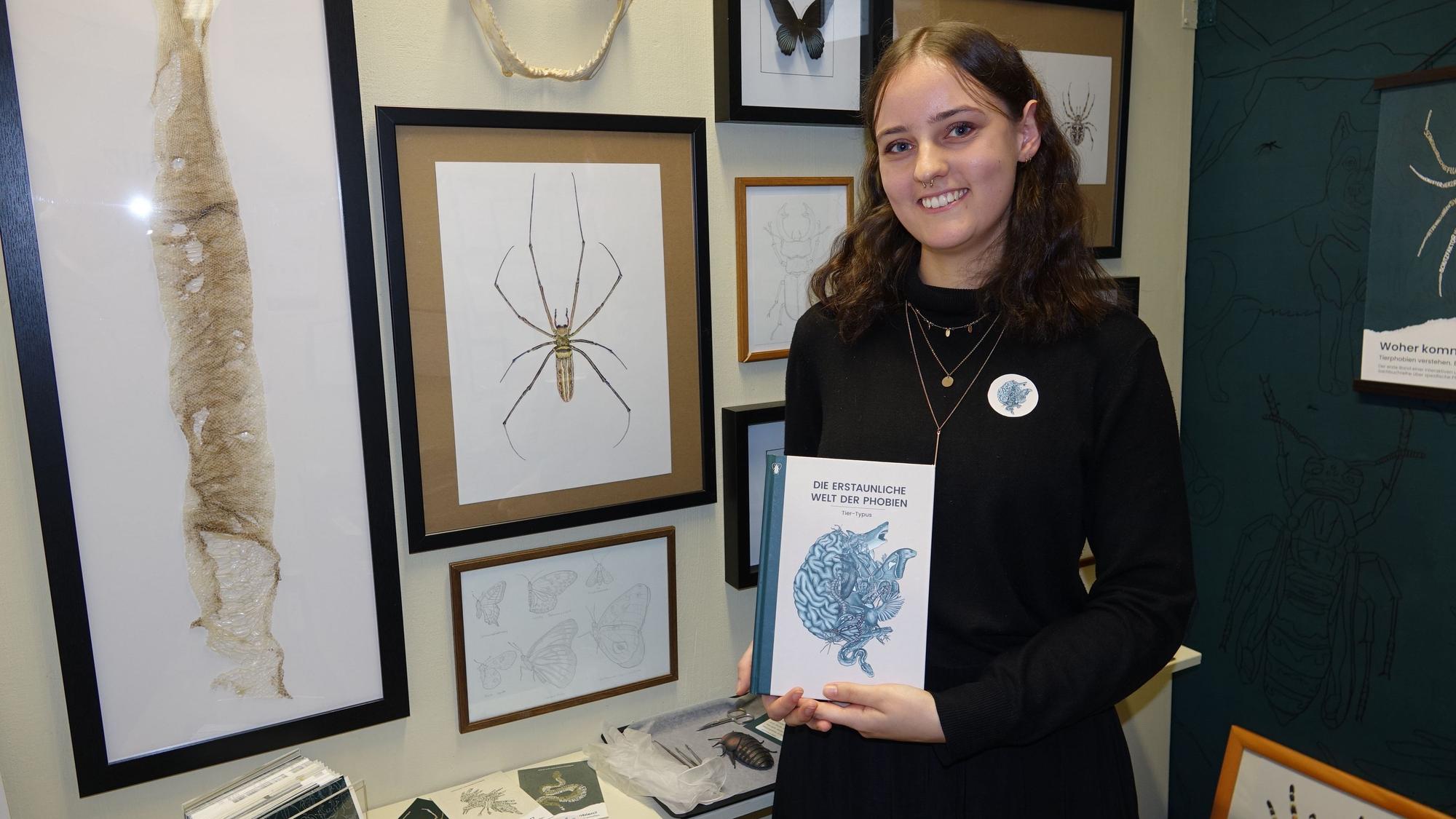 Emely Billig hat ein Sachbuch zu Tierphobien geschrieben und mit großartigen Illustrationen gestaltet.