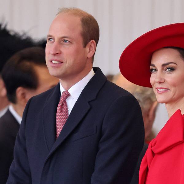 Prinzessin Kate (r) und Prinz William bei der feierlichen Begrüßung des südkoreanischen Präsidenten und seiner Frau am ersten Tag des Staatsbesuchs des Paares in Großbritannien.