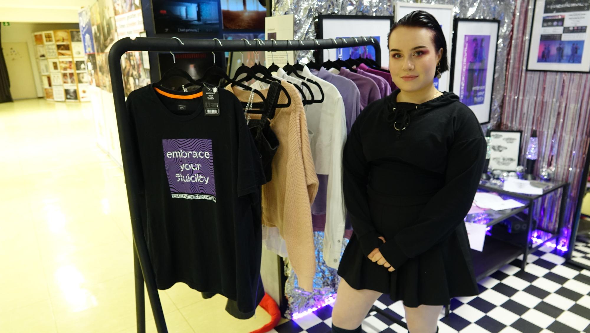 Veronique Monzert konzipierte ein Modelabel für genderfluides Upcycling.