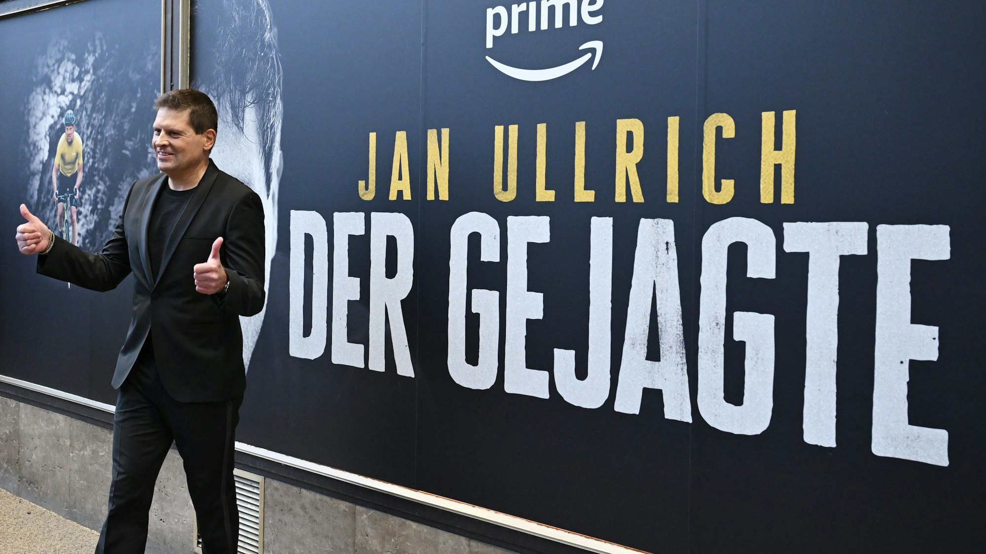 Der ehemalige Radprofi Jan Ullrich stellt seine Dokumentation "Jan Ullrich - Der Gejagte" im Filmtheater Sendlinger Tor vor. Foto: Angelika Warmuth/dpa +++ dpa-Bildfunk +++
