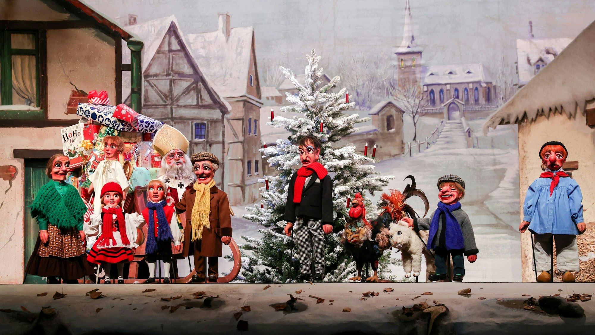 Premiere des Weihnachtsmärchen "Die Himmelsfleut" im Hänneschen-Theater.