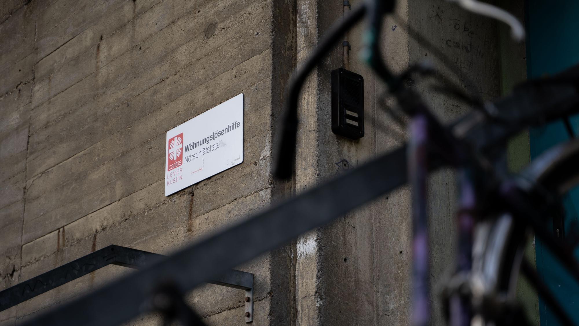 Der Eingang zur Notschlafstelle der Caritas an der Schießbergstraße.