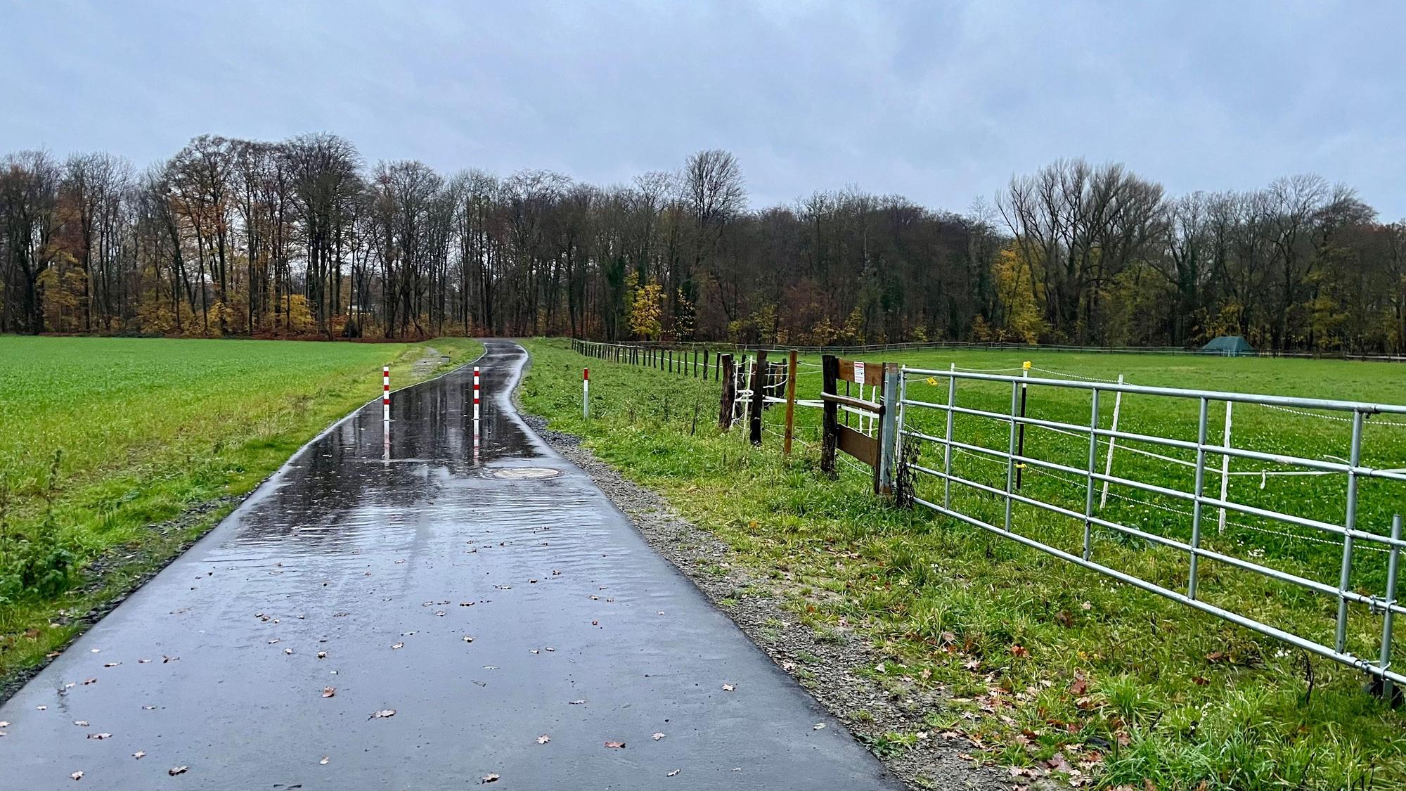 Radweg Schlebusch entlang der Dhünn und Dhünndeich
