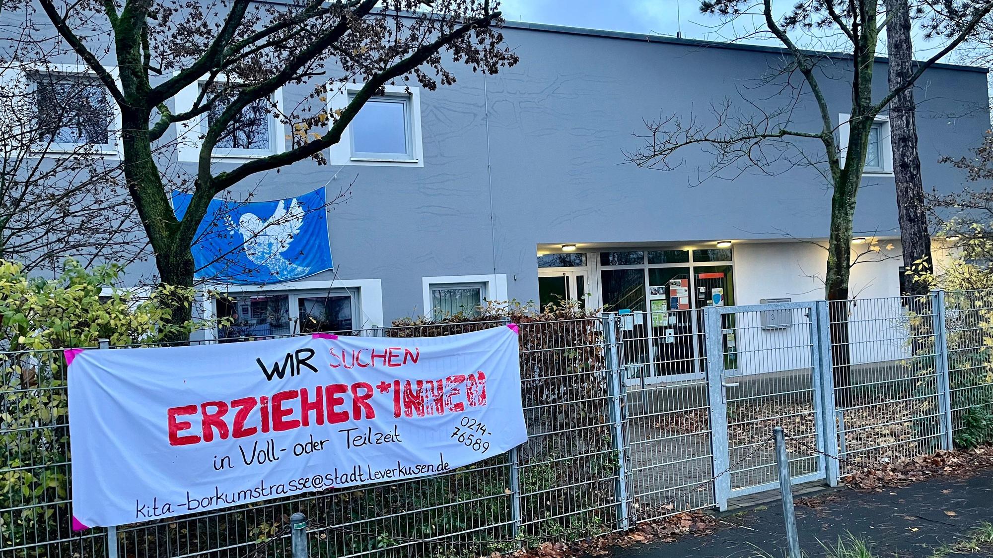 Banner vor der Kita Borkumstraße.