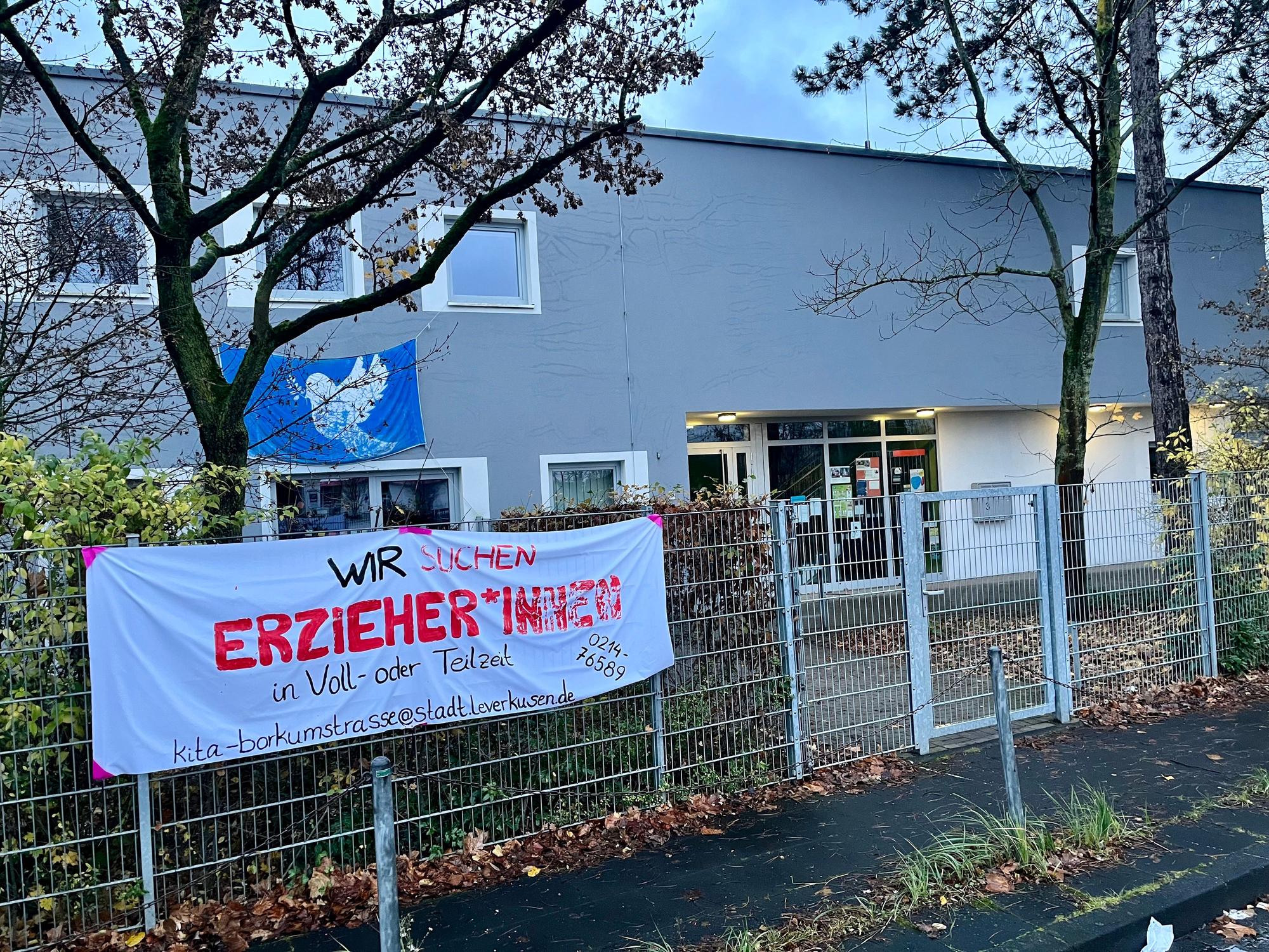 Banner vor der Kita Borkumstraße.