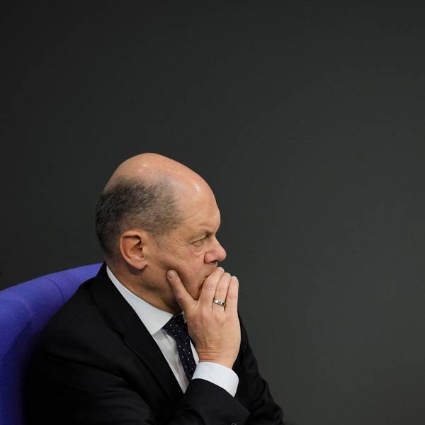 Bundeskanzler Olaf Scholz muss sich nach seiner Regierungserklärung am Dienstag (27. November) viel Kritik gefallen lassen.