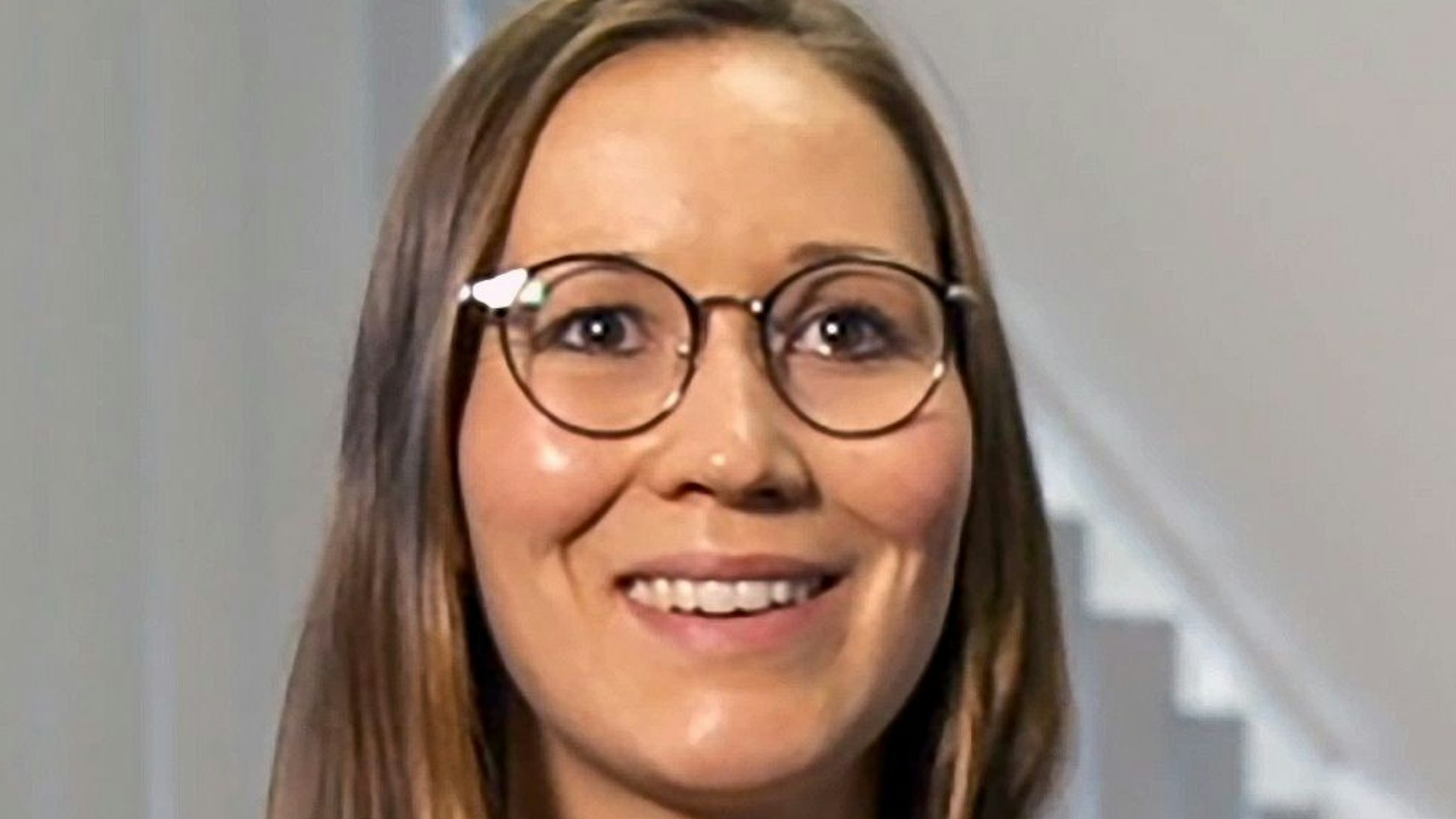 Die Ingenieurin Alessia Kraus aus Wiehl hat sich in ihrer Bachelor-Arbeit an der Universität in Siegen eingehend mit der Neugestaltung des Waldbröler Busbahnhofs und dessen Umbau in eine moderne Mobilstation beschäftigt.