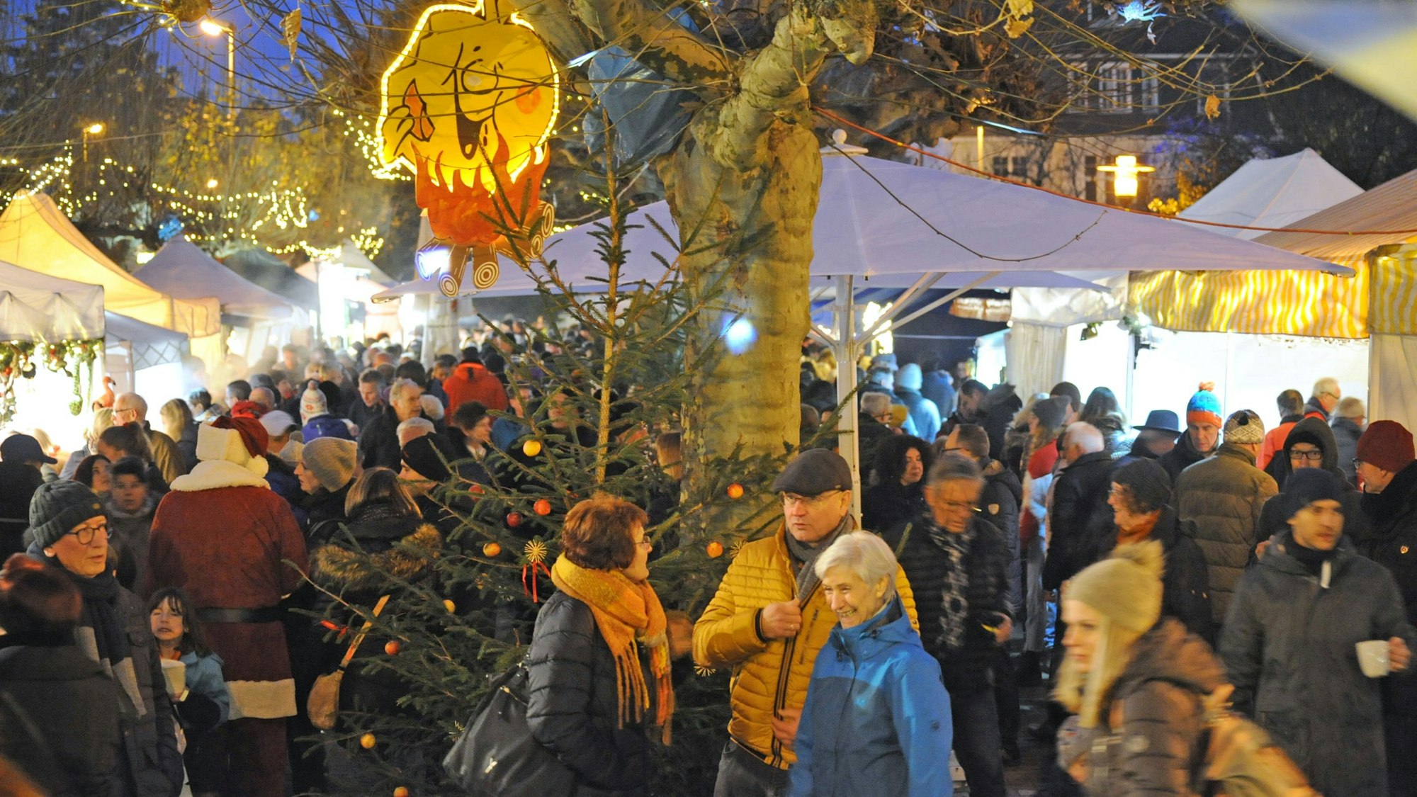Das Bratapfelfest 2019 in Leichlingen.