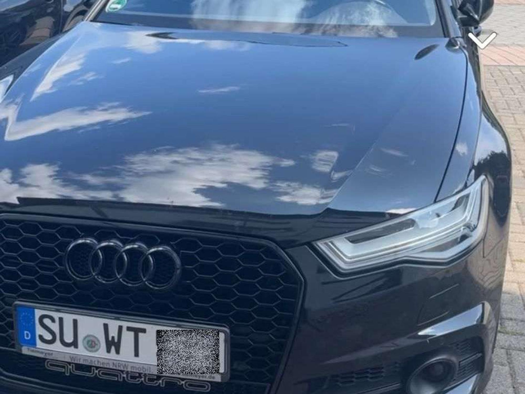 Auch dieser Audi RS6 mit dem Kennzeichen SU-WT ..., der daneben stand, verschwand über Nacht.