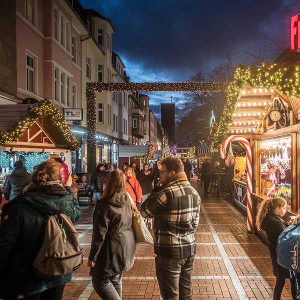 Der Weihnachtsmarkt in Leverkusen Wiesdorf. Foto: Ralf Krieger