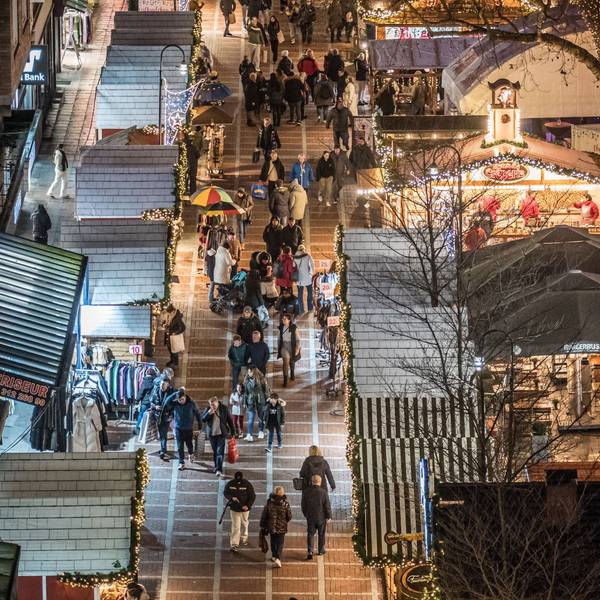 Der Weihnachtsmarkt in Leverkusen Wiesdorf