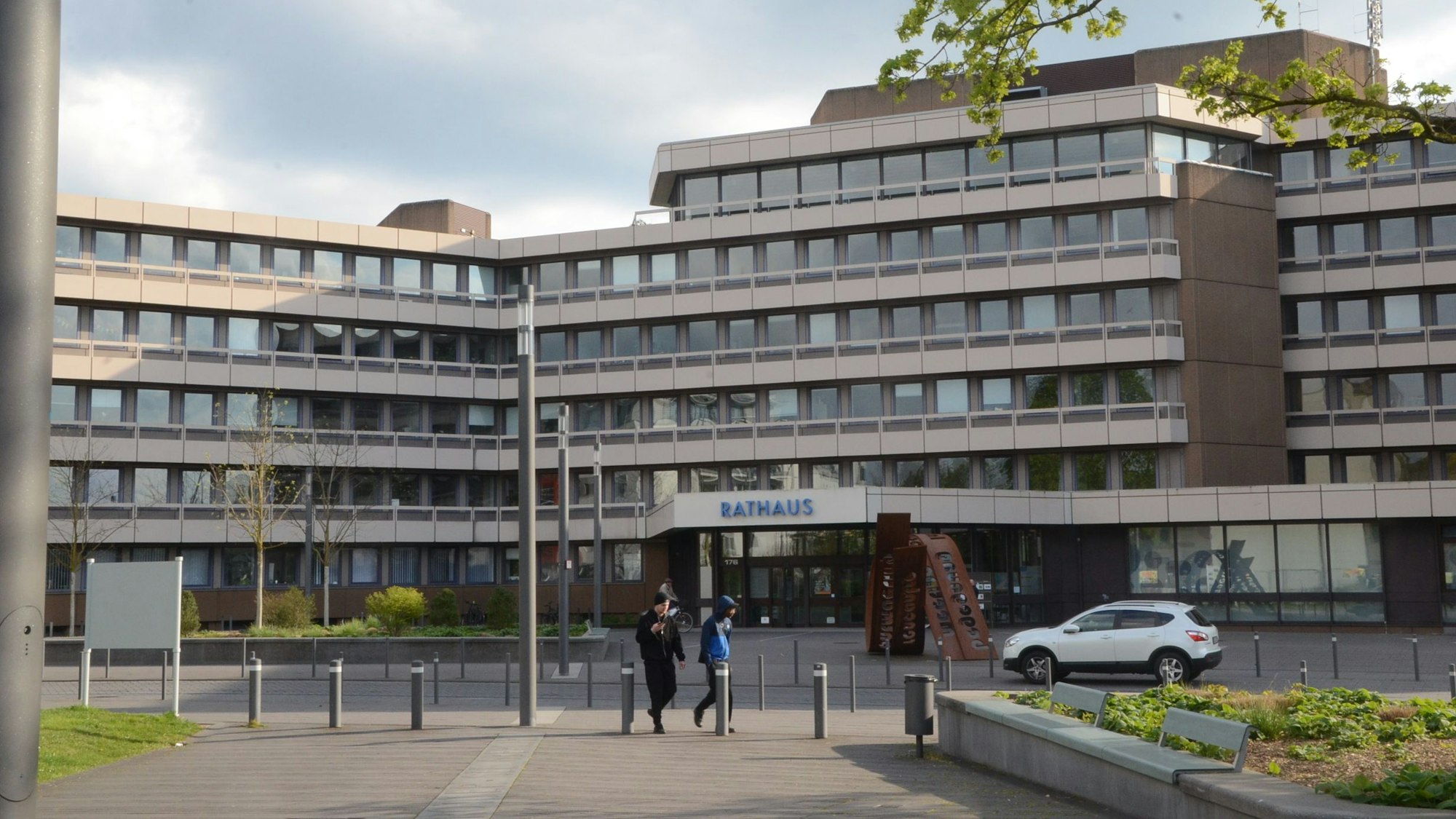 In der ersten Troisdorfer Ratssitzung zur neuen Wahlperiode stieß das Abstimmungsverhalten der größten Fraktion auf Kritik. (Archivbild)