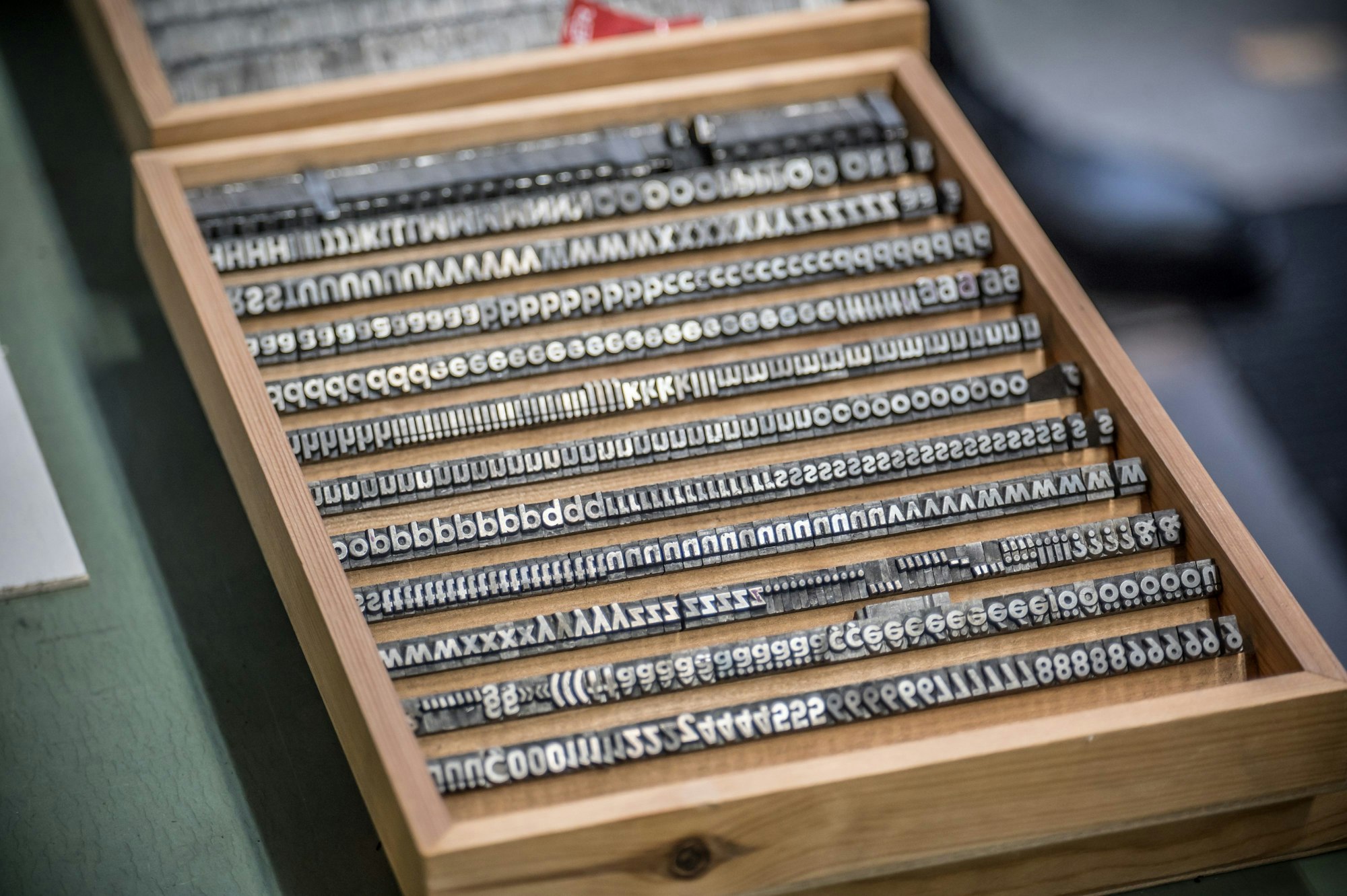 Metall-Lettern in der Buchbinderei Lang.