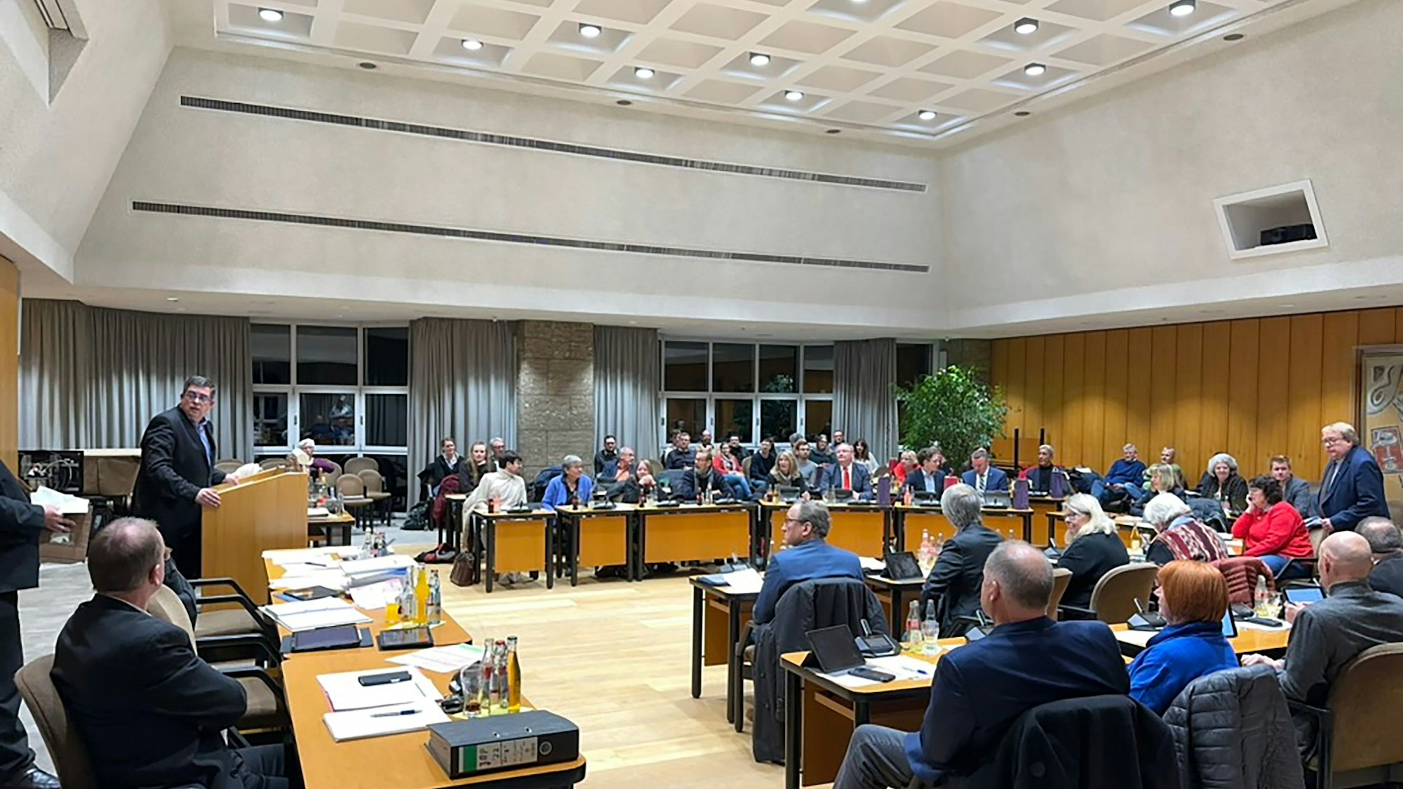 01.12.2023
Gummersbach
Rat