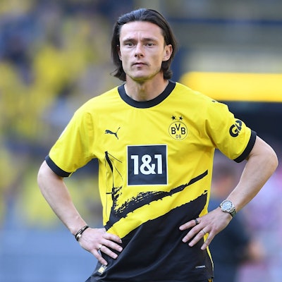 Nico Schult während eines Bundesliga-Spiels im Trikot von Borussia Dortmund.