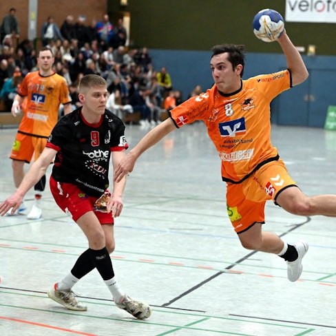 22.04.2023, Handball-Bergische Panther-HSG Rodgau
rechts: Moritz Görgen (Panther)
Foto: Uli Herhaus