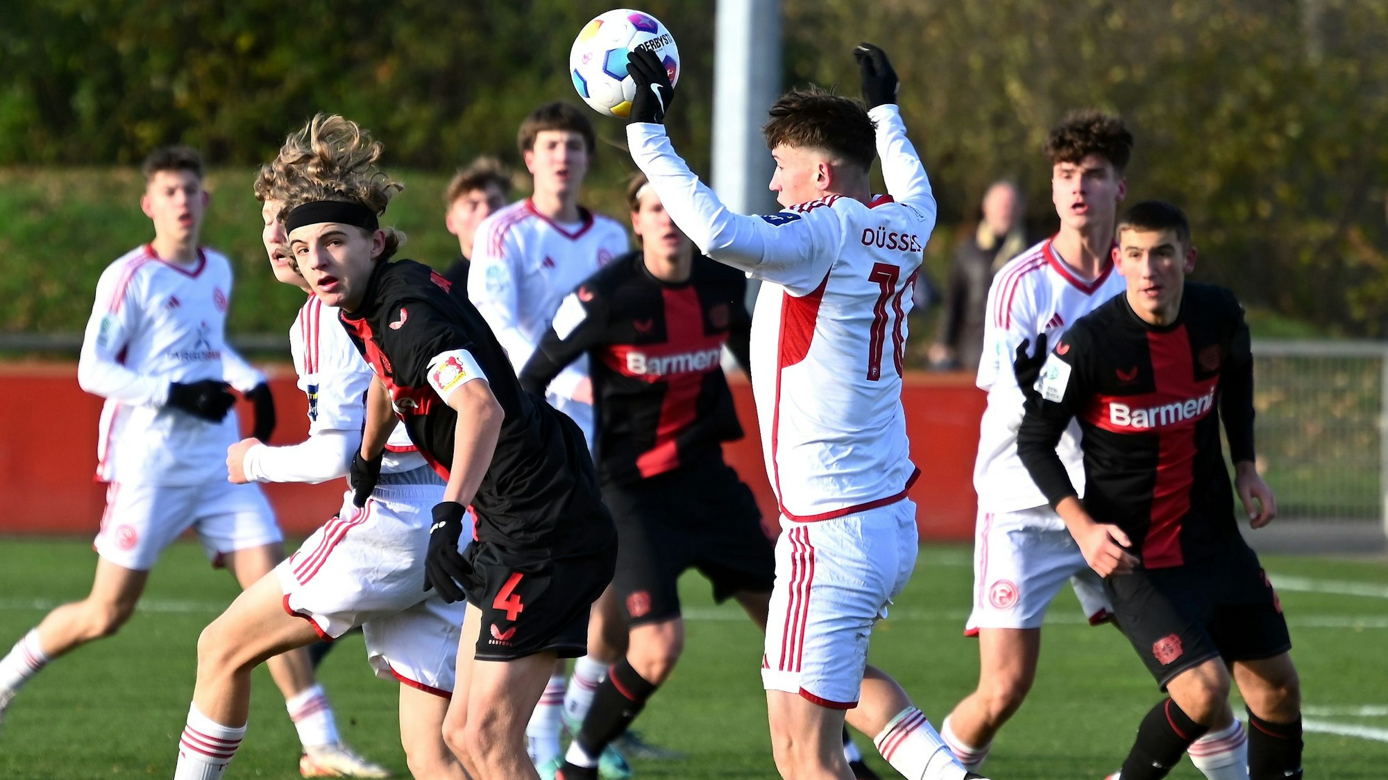 03.12.2023, Fussball-B-Junioren-Bayer-Duesseldorf
links: Ferdinand Pohl (Bayer)
Foto: Uli Herhaus