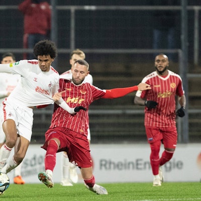 Regionalliga west: 1. FC Koeln - Fortuna Köln 01.12.2023 Damion Downs 1.FC Koeln U21, U 21 17 im Zweikampf Regionalliga west: 1. FC Koeln - Fortuna Köln Franz-Kremer-Stadion, Köln 01.12.2023 *** Regionalliga west 1 FC Koeln Fortuna Köln 01 12 2023 Damion Downs 1 FC Koeln U21, 17 in duel Regionalliga west 1 FC Koeln Fortuna Köln Franz Kremer Stadion, Köln 01 12 2023 Copyright: xBEAUTIFULxSPORTS/Buriakovx