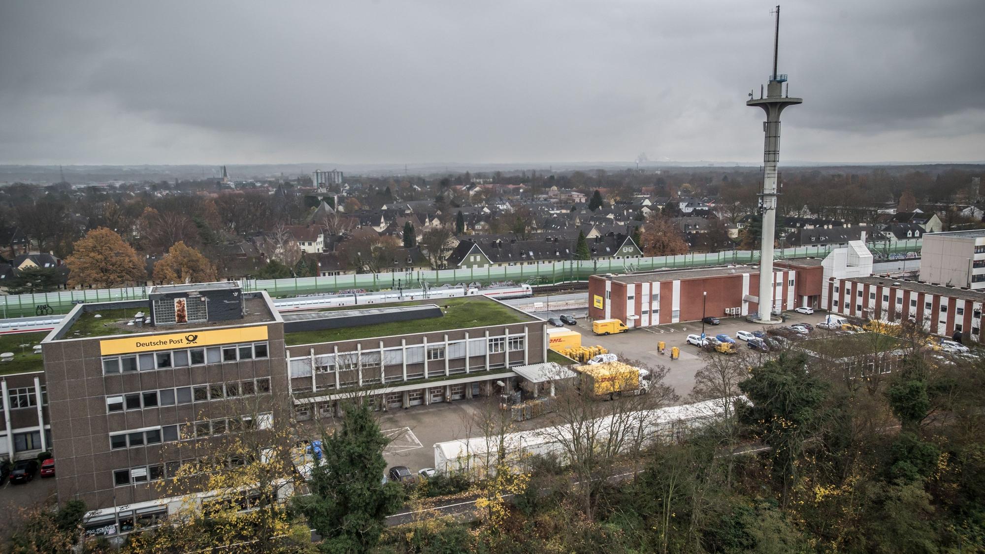 Das Postgelände an der Heinrich-von-Stephan-Straße wird mit einem Hotel und Büros bebaut.