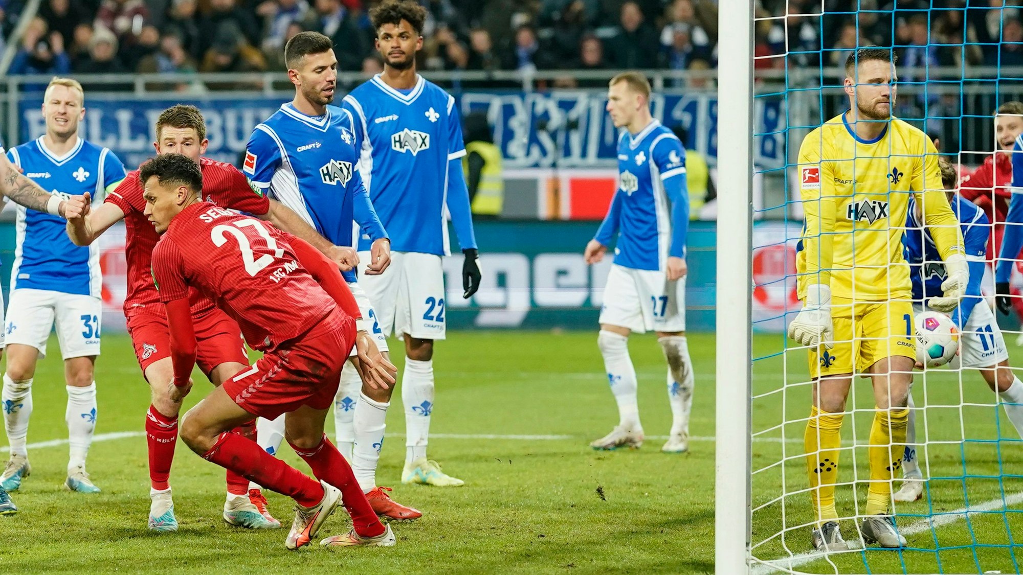 Davie Selke traf am Böllenfalltor zum 1:0-Endstand für den 1. FC Köln.