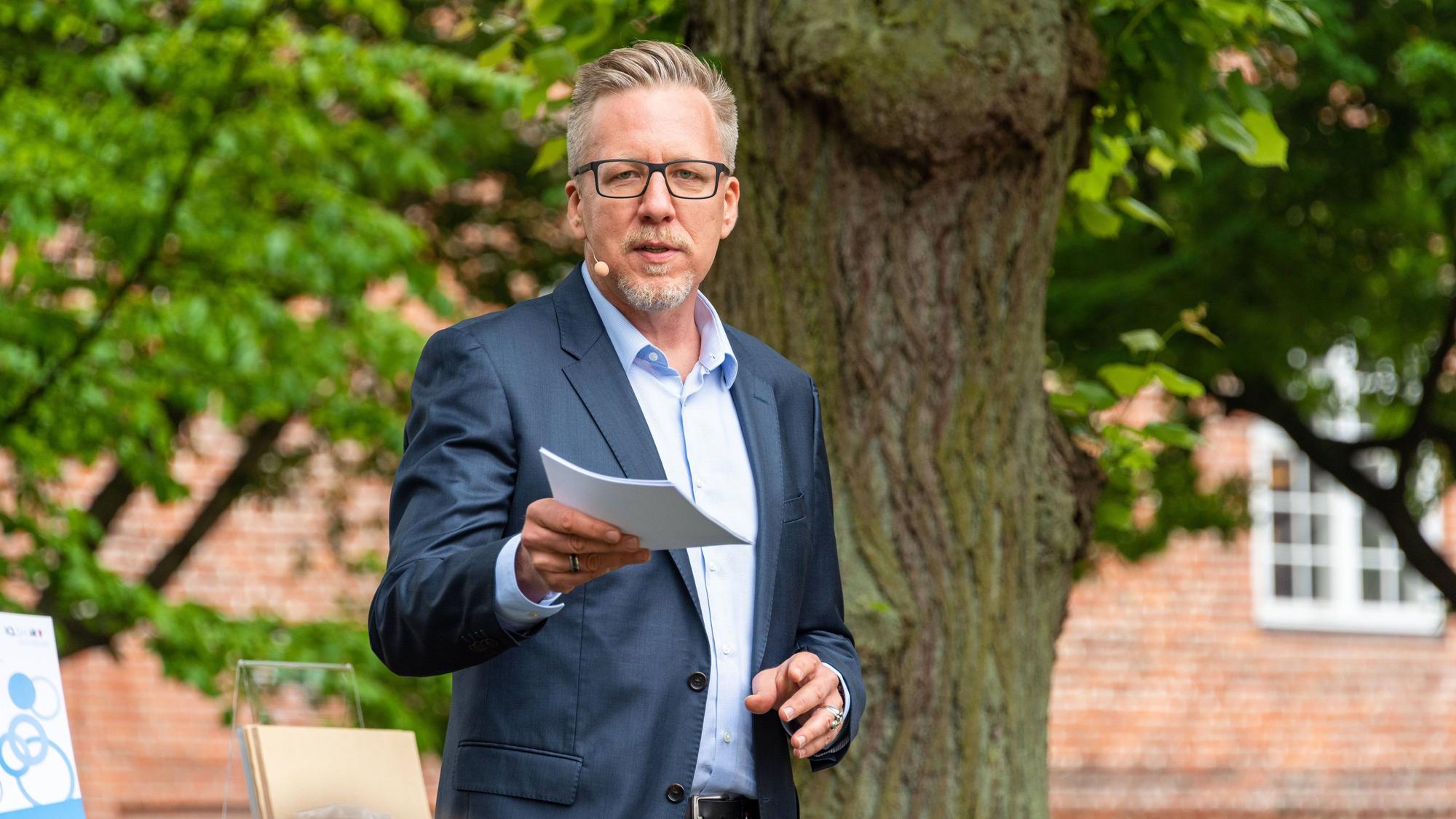 Jan Malte Andresen auf einer Veranstaltung.