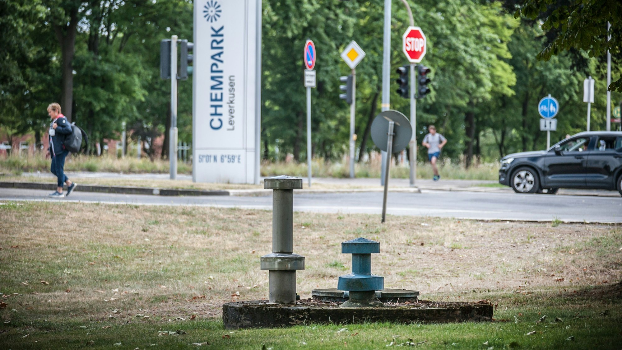 Rund um den Chempark wird Grundwasser abgepumpt. Grundwassergewinnung, Chempark. Das Wasserwerk 4 gehört zur Wasserwerksgruppe Ost, dort wird Betriebswasser abgepumpt.