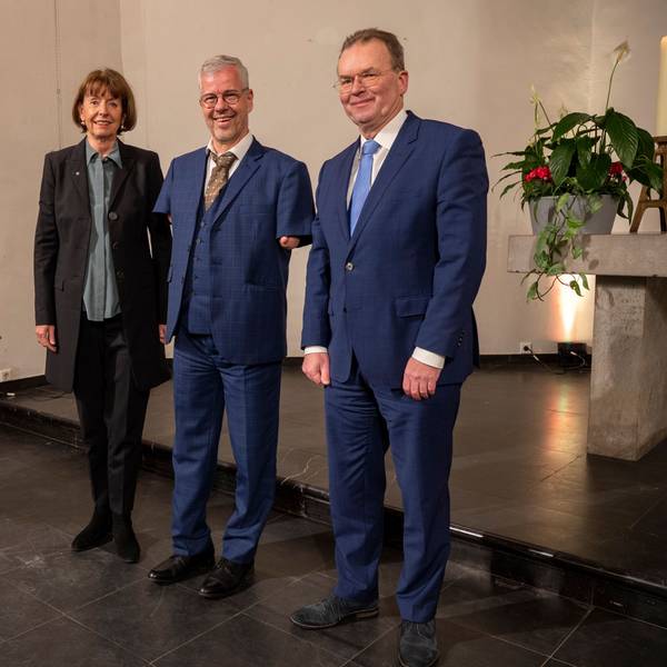 Henriette Reker, Rainer Schmidt und Bernhard Seiger beim Jahresempfang der Diakonie.