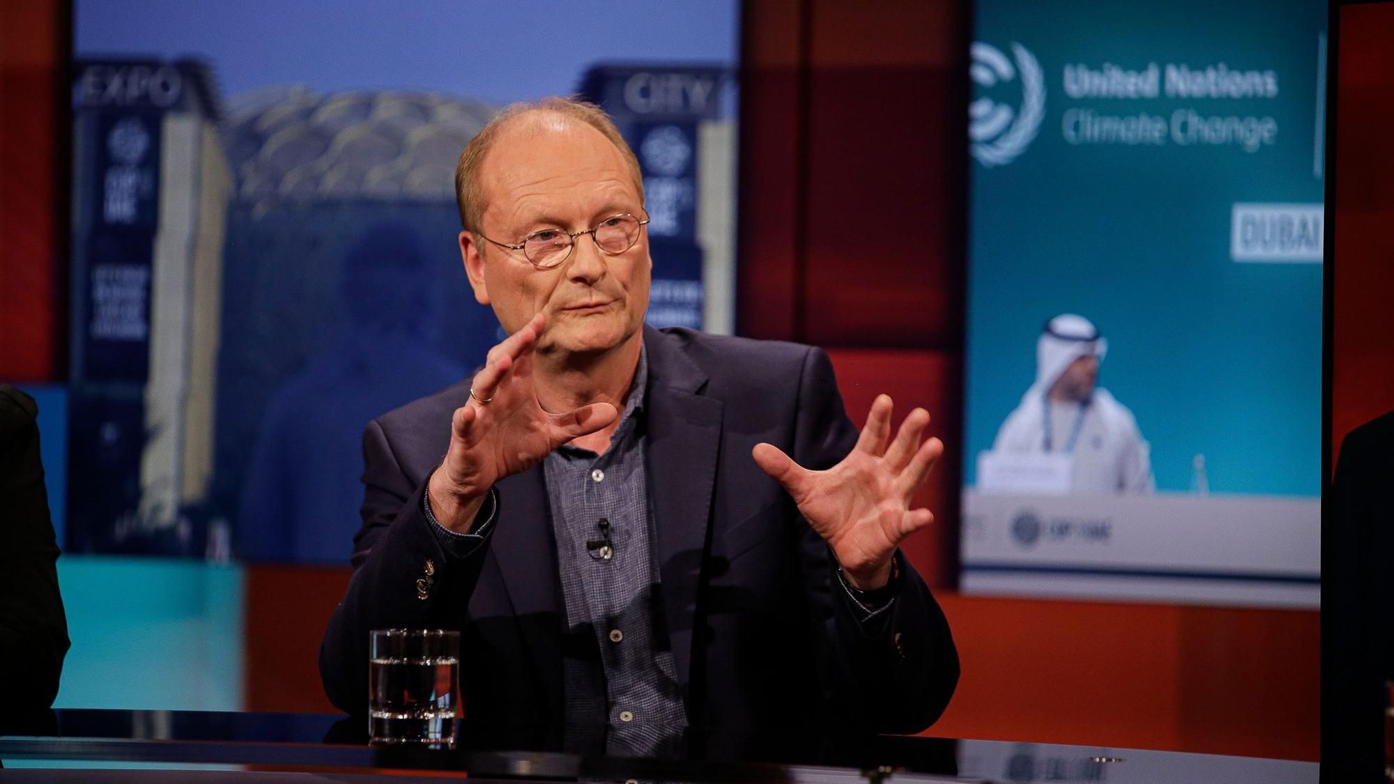 Meteorologe Sven Plöger warnt vor einem deutlichen Verfehlen der Klimaziele. Er hält es bei den aktuellen Maßnahmen nicht für möglich, die Erderwärmung auf 1,5 Grad zu begrenzen.