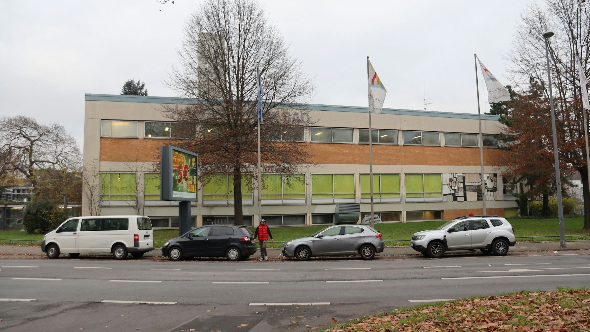 Außenansicht des Genovevabads. Foto: Uwe Schäfer