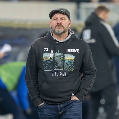 Kölns Trainer Steffen Baumgart während des Bundesligaspiels in Darmstadt. Der FC gewann 1:0, zufrieden mit der Leistung war der Coach indes nicht wirklich.