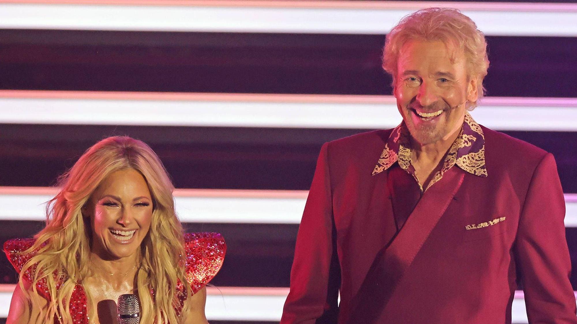 ZDF-Unterhaltungsshow Wetten dass.. - live aus Offenburg Moderator Thomas Gottschalk mit Helene Fischer.