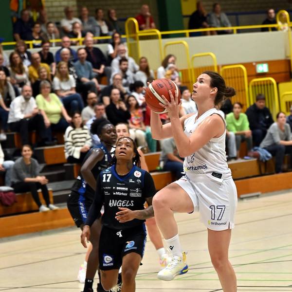 30.09.2023, Basketball-Orthomol Wings Leverkusen- Nördlingen
rechts: Luca Marre`(Leverkusen)
Foto: Uli Herhaus
