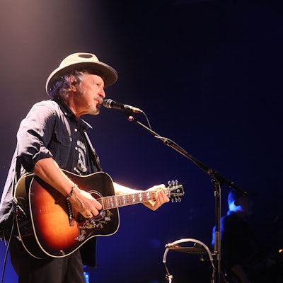 Wolfgang Niedecken beim Konzert von BAP auf der Bühne des Sartory.