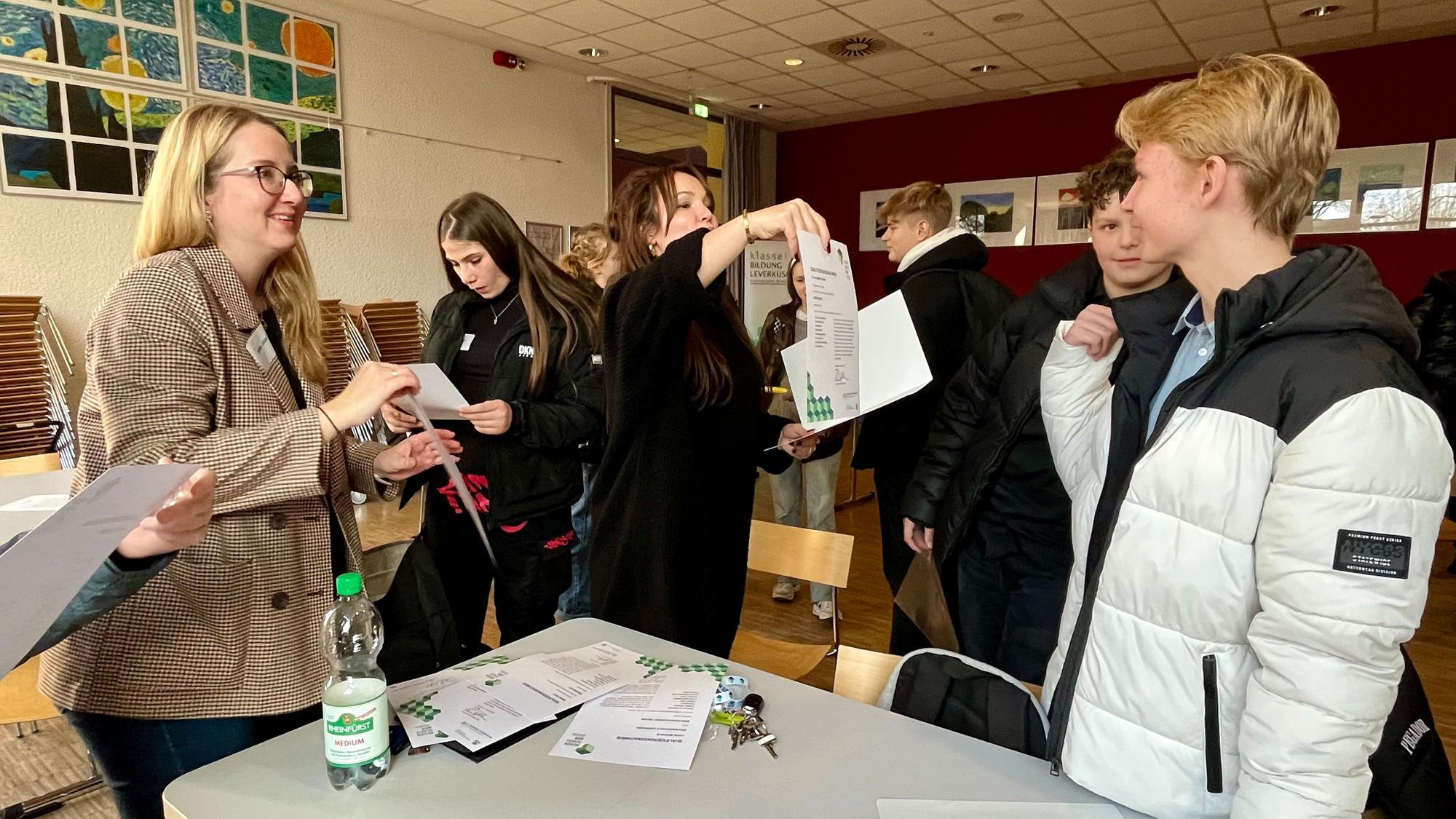 Ehrung Medienscouts Sekundarschule Leverkusen