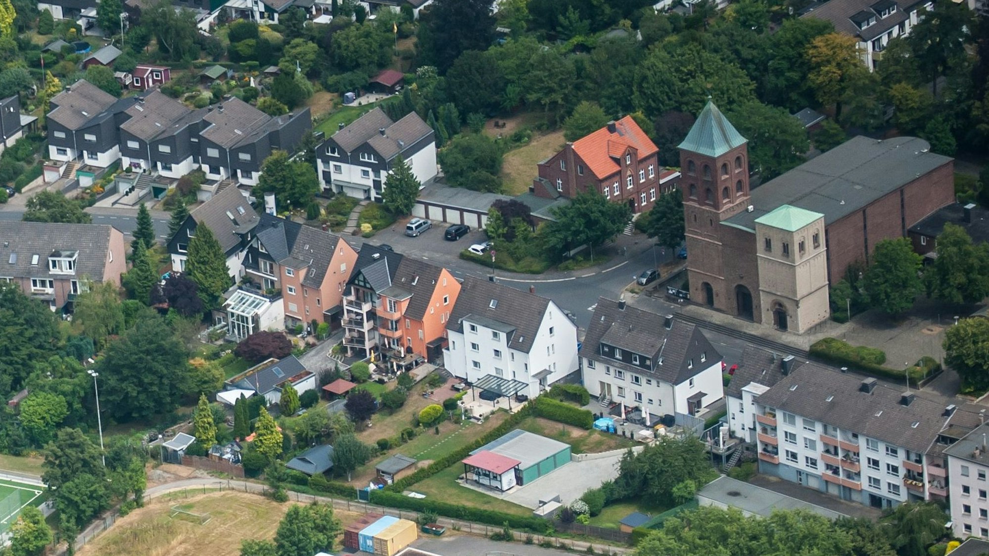Sportplatz Bürrig Heinrich-Lützenkirchen-Sportanlage.