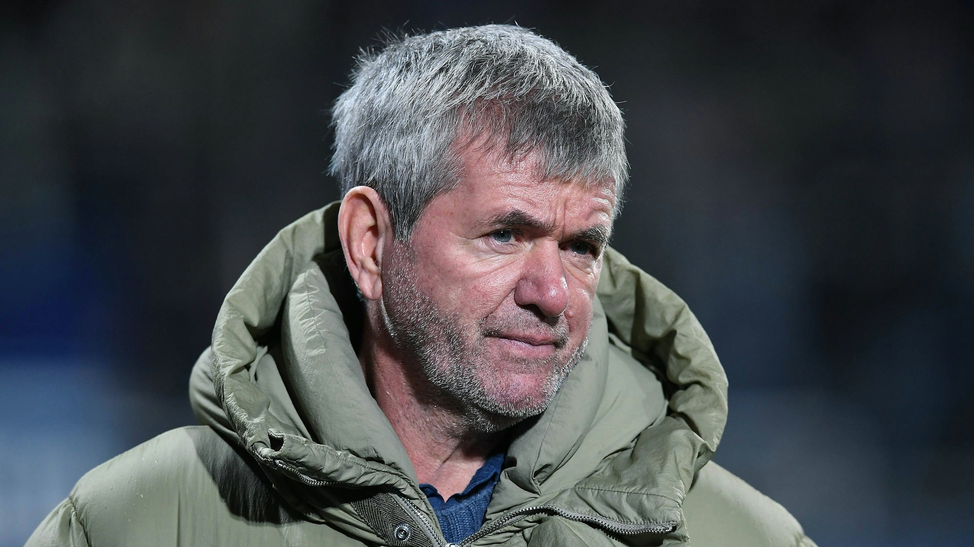 Ein Porträtfoto des Fußballtrainers Friedhelm Funkel.