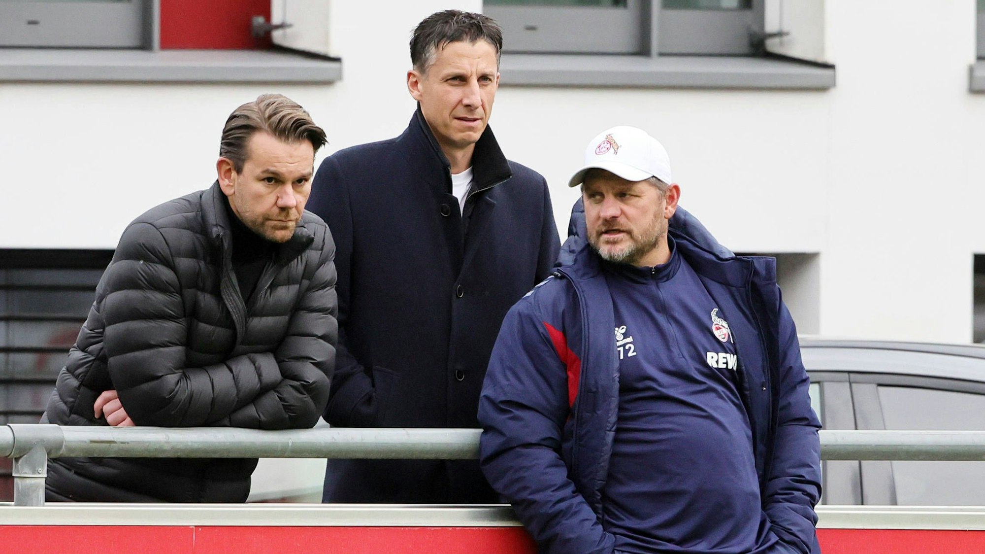 1. FC Köln, Training, von links: Thomas Kessler, Christian Keller, Steffen Baumgart 1. FC Köln. 30.10.2023, Bild: *** 1 FC Cologne, training, from left Thomas Kessler, Christian Keller, Steffen Baumgart 1 FC Cologne 30 10 2023, picture