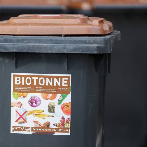 Eine Biotonne