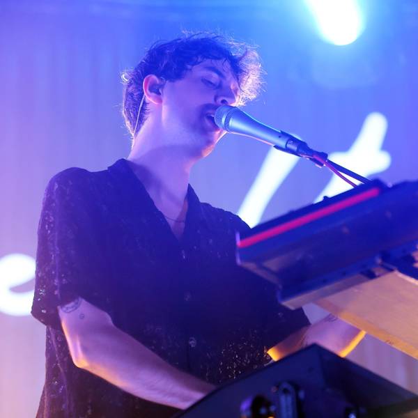 09.12..2023
Köln:
Konzert Roosevelt (bürgerlich Marius Lauber), einer der wenigen Musiker aus Köln, die weltweit erfolgreich sind, spielt mal wieder in seiner alten Heimat (Live Music Hall)
Foto: Martina Goyert