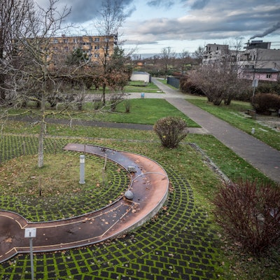 Auch wenn hier nicht nur saubere Erde liegt, kauft die Stadtverwaltung auch diese Grundstücke von Bayer.