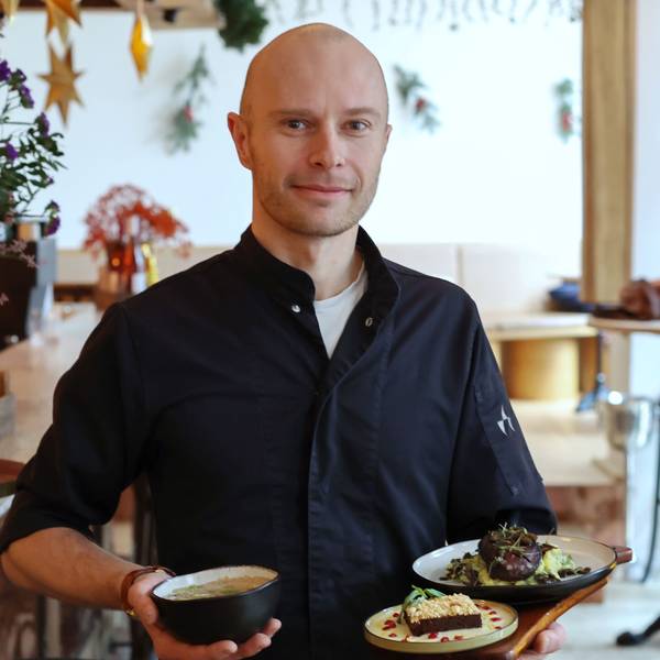 Grischa Herbig, ehemaliger Küchenchef des La Societé, präsentiert sein Weihnachtsmenü